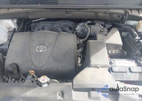 2018 Toyota Highlander Xle from USA, damaged, VIN 5TDJZRFH1JS544596